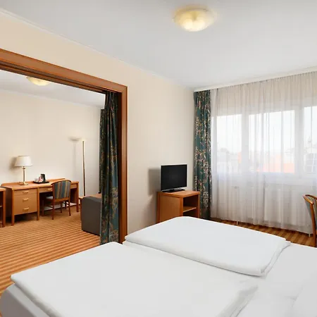 Hotel Danubius Raba 3*