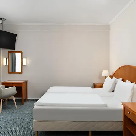 Hotel Danubius Raba 3*