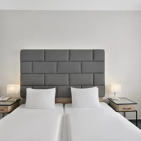 Hotel Danubius Raba 3*