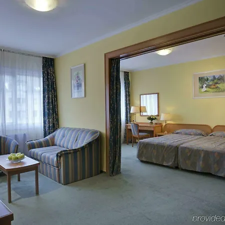 Danubius Raba 3* Ráb