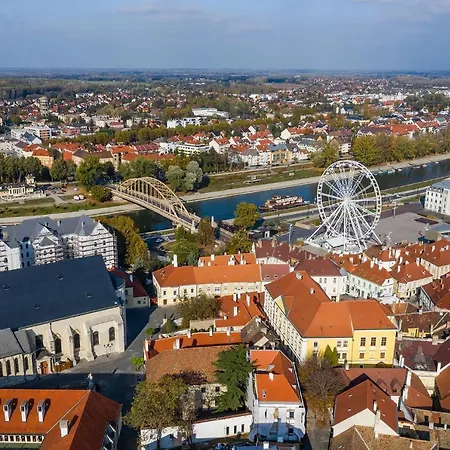 ホテル Danubius Raba