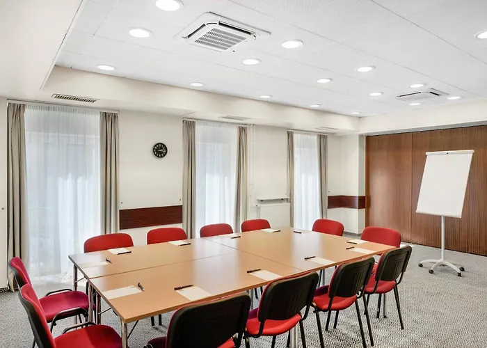 Hotel Danubius Raba 3*